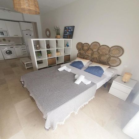 Sol Y Arte Suites Malaga Centro Zewnętrze zdjęcie